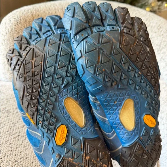Vibram Men Blue FiveFingers Shoes - Picture 6 of 10
